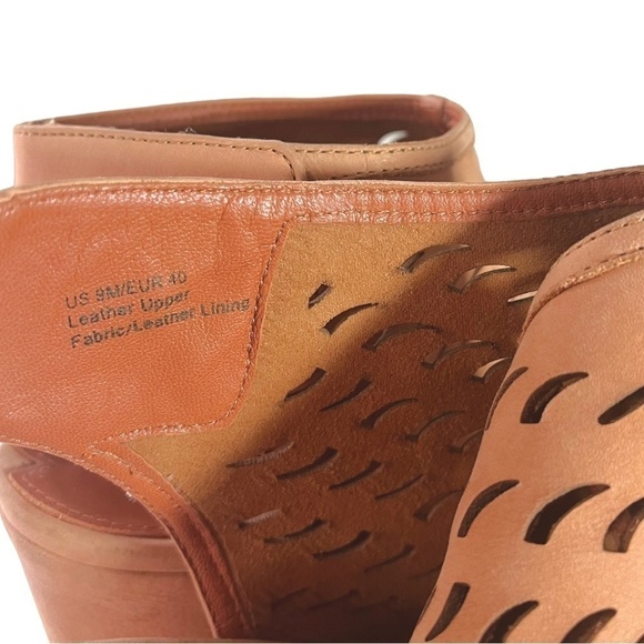 Via Spiga Delsey Tan Suede Wedge Sandals sz 9 - Picture 2 of 15